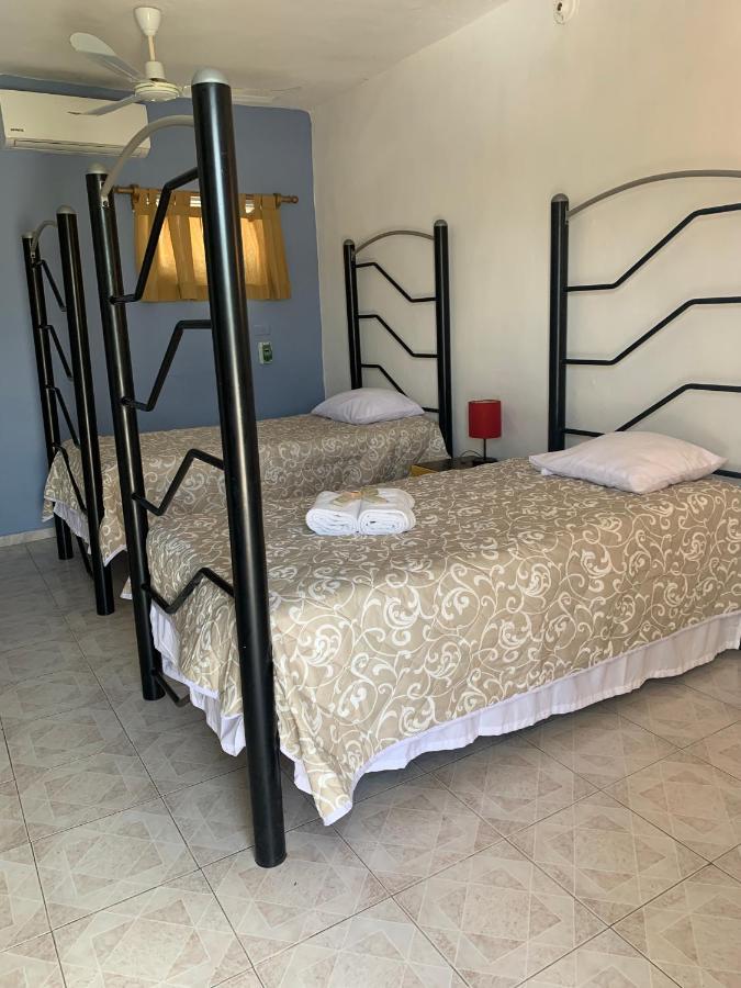 Hôtel Casa Centro 70 à Mérida Extérieur photo